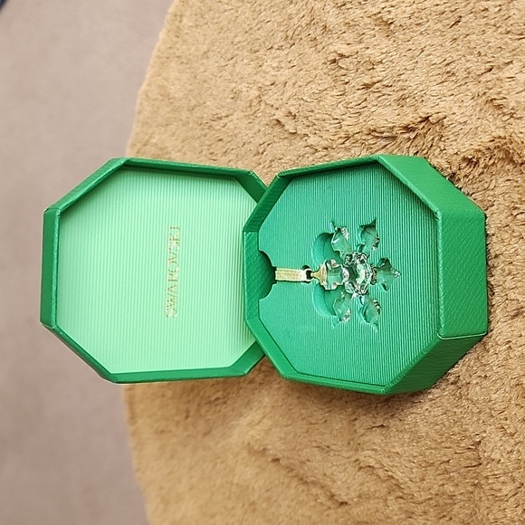 Swarovski annual ornament 2022 - Picture 7 of 9